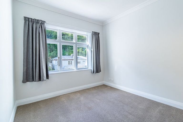 Photo of property in 24 Adams Terrace, Aro Valley, Wellington, 6021