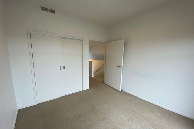 Photo of property in 17 Owens Place, Mount Maunganui, 3116