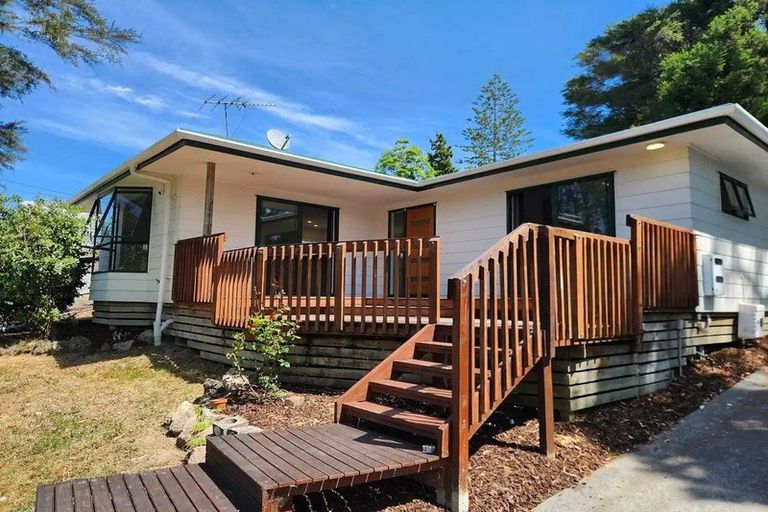 Photo of property in 51b Clayburn Road, Glen Eden, Auckland, 0602