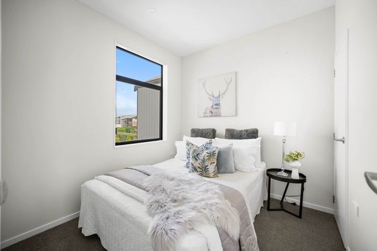 Photo of property in 67 Battalion Drive, Papakura, 2110