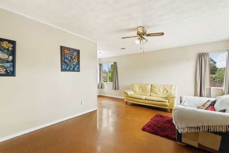 Photo of property in 1/32a Helena Street, Massey, Auckland, 0614
