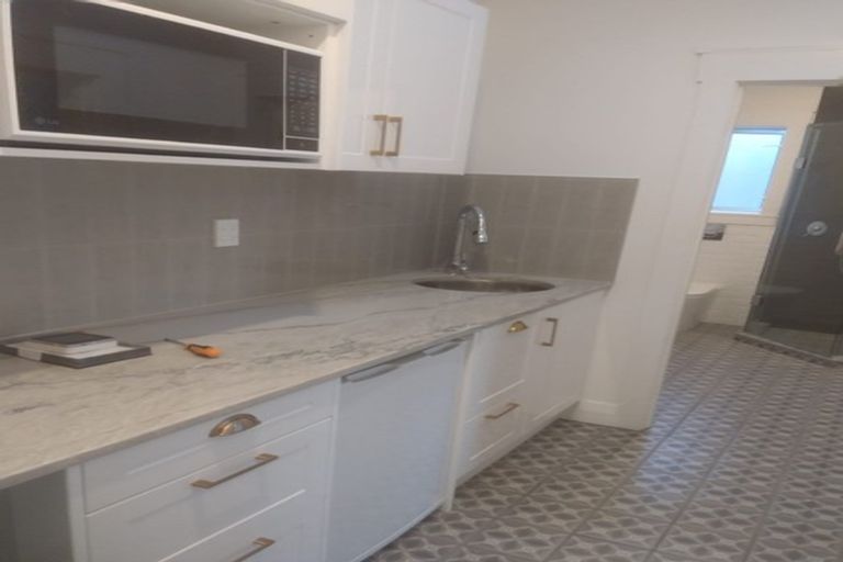 Photo of property in 131f Rosier Road, Glen Eden, Auckland, 0602