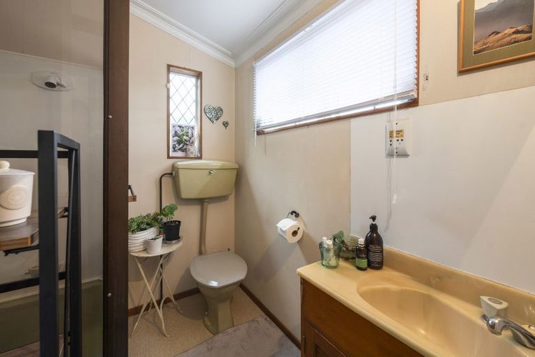 Photo of property in 7 Amokura Street, Fairy Springs, Rotorua, 3015