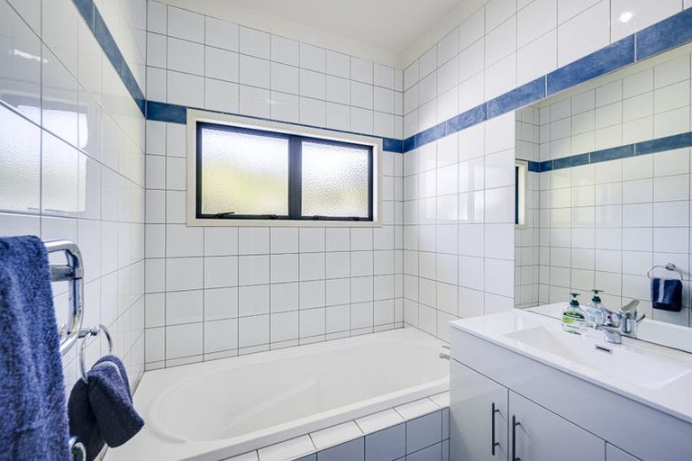 Photo of property in 40 Wheatley Road, Waiohiki, Napier, 4183