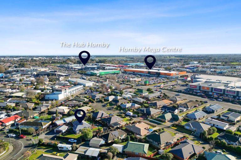 Photo of property in 9 Oakhampton Street, Hornby, Christchurch, 8042