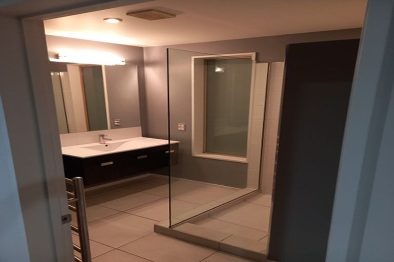 Photo of property in 12 Mataroa Place, Parklands, Christchurch, 8083