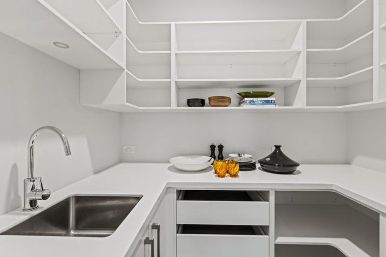 Photo of property in 36 Johns Road, Belfast, Christchurch, 8051