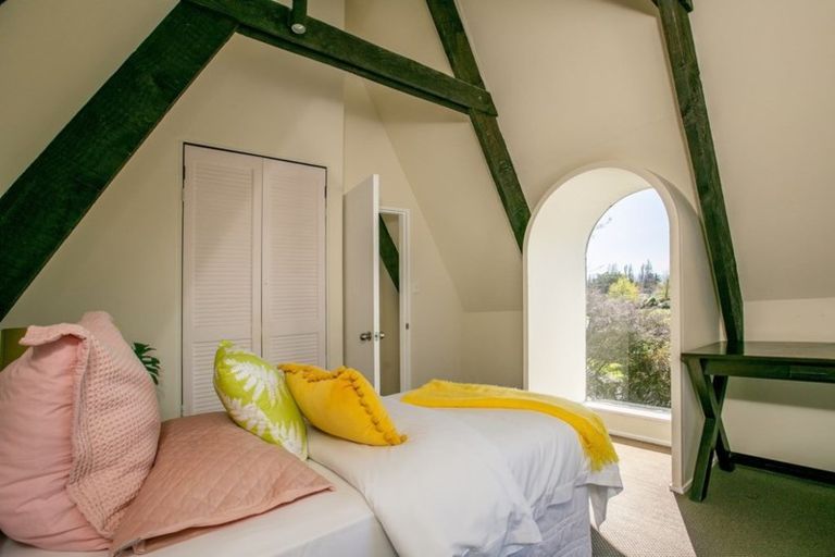 Photo of property in 1 Reading Street, Greytown, 5712