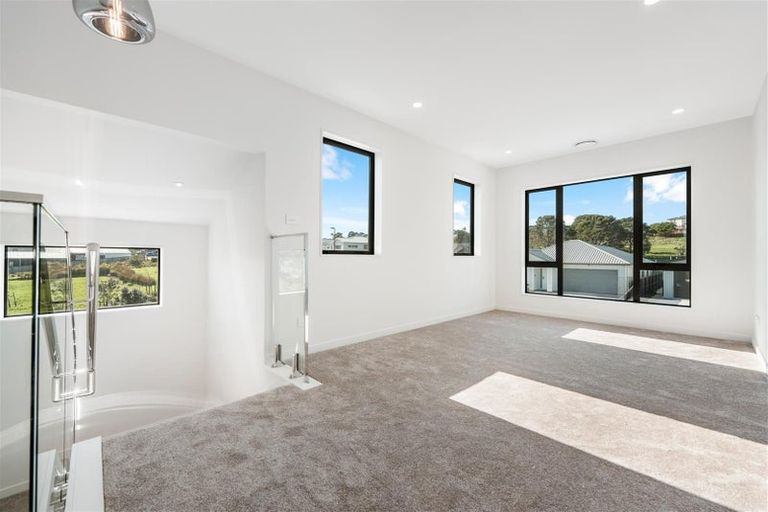Photo of property in 61 Ta Moko Drive, Gulf Harbour, Whangaparaoa, 0930