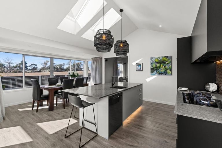 Photo of property in 143 Arataki Road, Havelock North, 4130