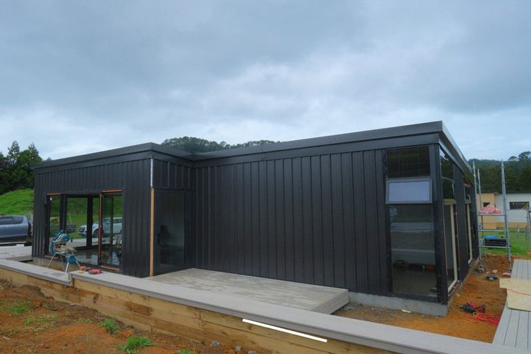 Photo of property in 11 Pinnacles Lane, Pauanui, 3579