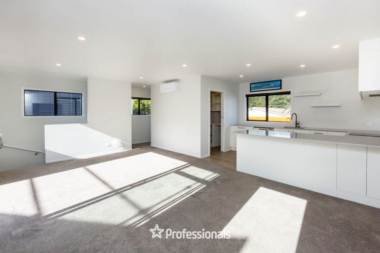 Photo of property in 12d Cairo Street, Upper Hutt Central, Upper Hutt, 5018