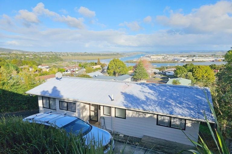 Photo of property in 35 Eureka Place, Parahaki, Whangarei, 0112