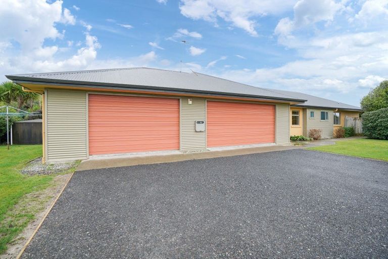 Photo of property in 25 Raeburn Avenue, Otatara, Invercargill, 9879