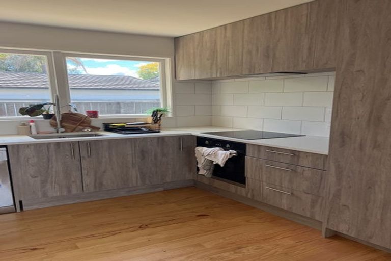 Photo of property in 50a Weldene Avenue, Glenfield, Auckland, 0629