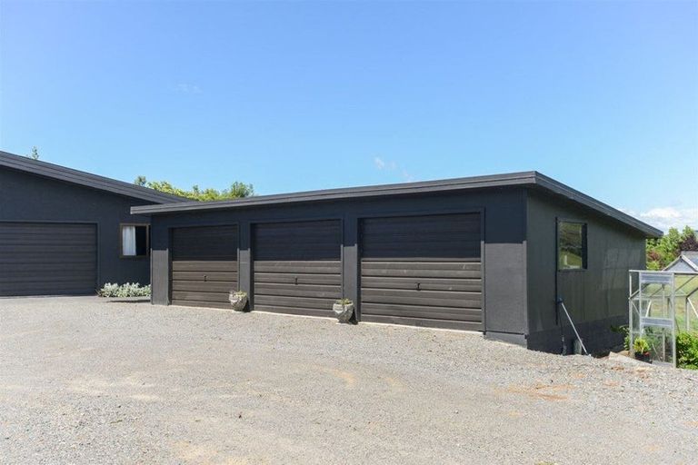 Photo of property in 470 Porangahau Road, Waipukurau, 4282