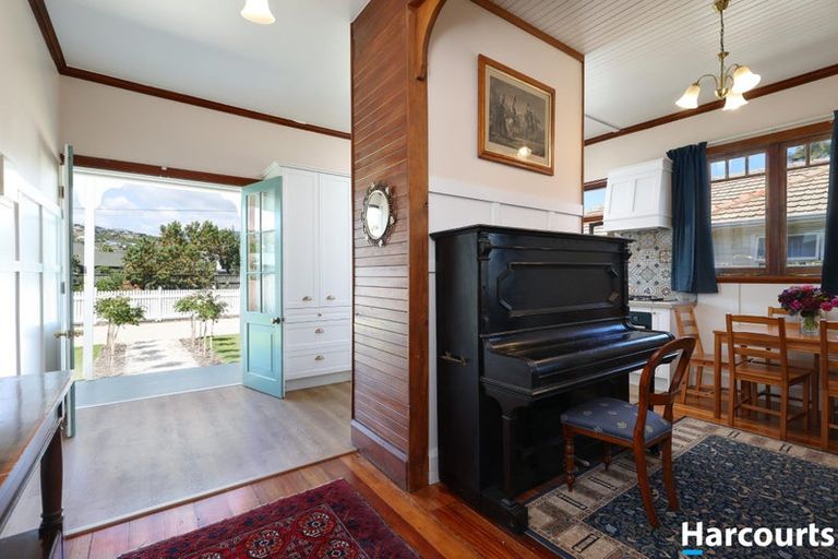 Photo of property in 102a Parkers Road, Tahunanui, Nelson, 7011