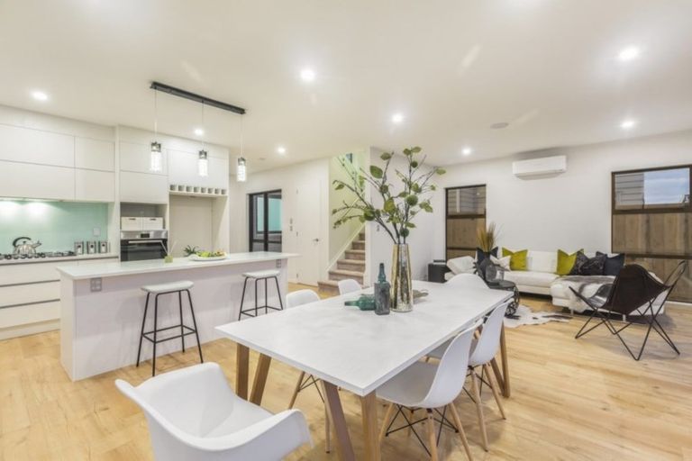 Photo of property in 31 Myland Drive, Hobsonville, Auckland, 0616