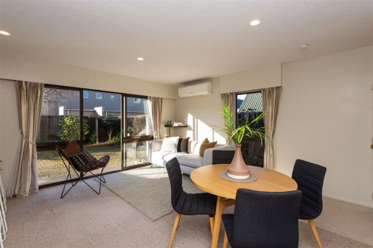 Photo of property in 11 Jamell Place, Avonhead, Christchurch, 8042