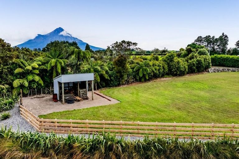 Photo of property in 423 Cardiff Road, Pembroke, Stratford, 4391