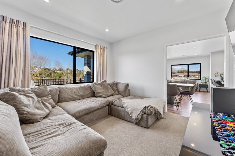 Photo of property in 10 Mangaotuku Lane, Whalers Gate, New Plymouth, 4310