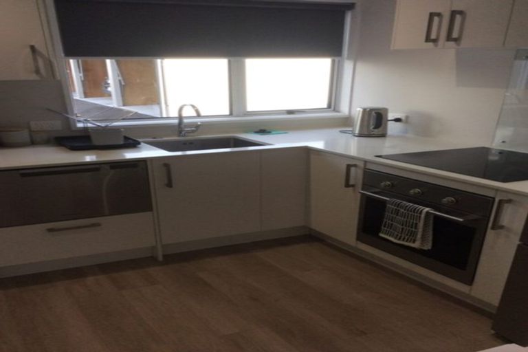 Photo of property in 2/18 Salisbury Street, Christchurch Central, Christchurch, 8013