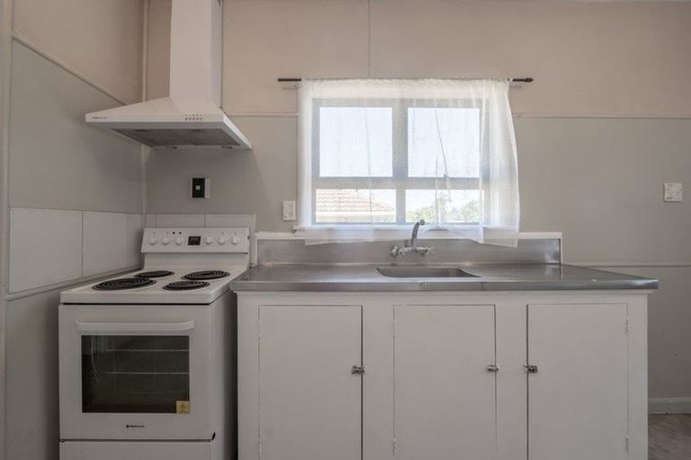 Photo of property in 75 Galloway Street, Hamilton East, Hamilton, 3216