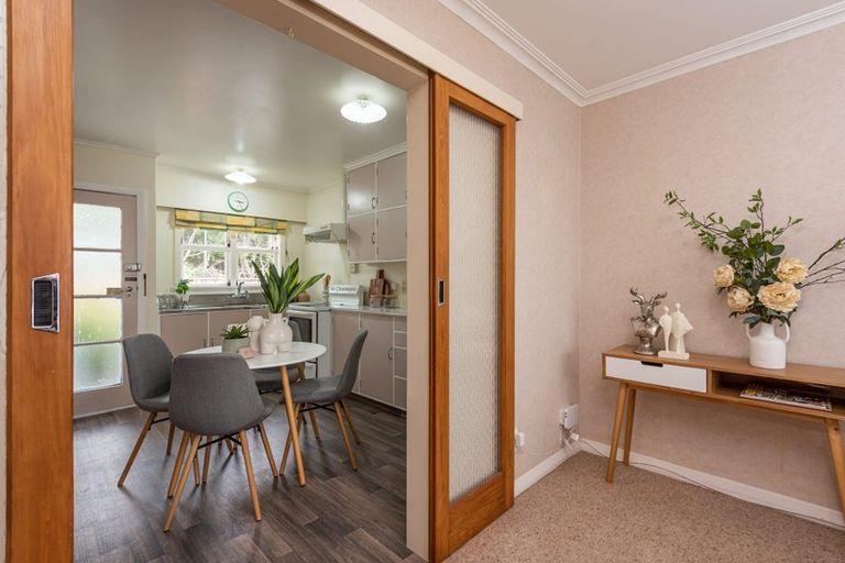 Photo of property in 13f3 Luckie Street, Tawa, Wellington, 5028