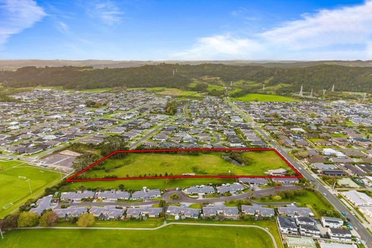 Photo of property in 68 Tapu Road, Huapai, Kumeu, 0810