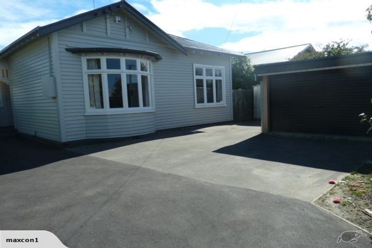 Photo of property in 231 Geraldine Street, Edgeware, Christchurch, 8013