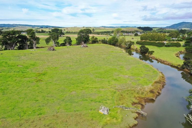 Photo of property in 84 Cove Road, Waipu, 0582