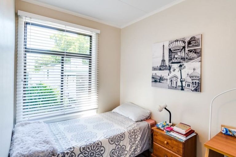 Photo of property in 8 Caxton Street, Onekawa, Napier, 4110