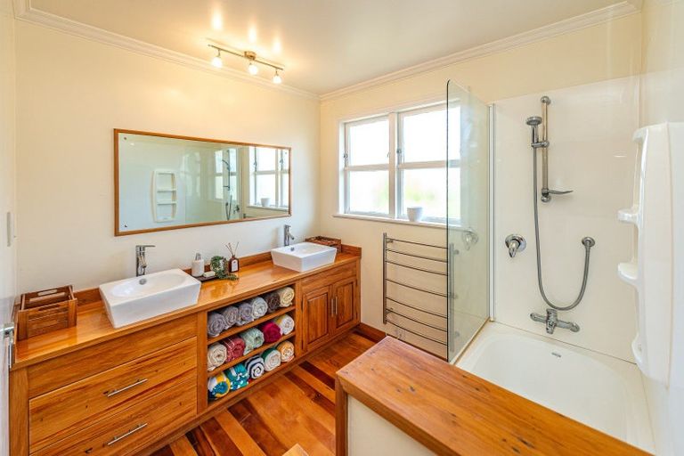 Photo of property in 149 Great North Road, Otamatea, Whanganui, 4501