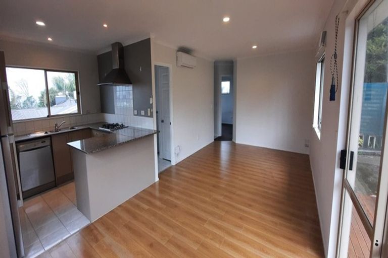 Photo of property in 2a Gallony Avenue, Massey, Auckland, 0614