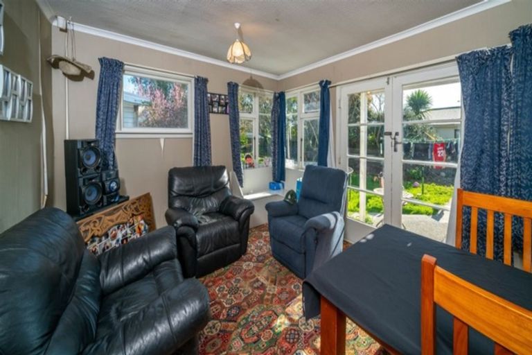 Photo of property in 14 Springs Road, Hornby, Christchurch, 8042