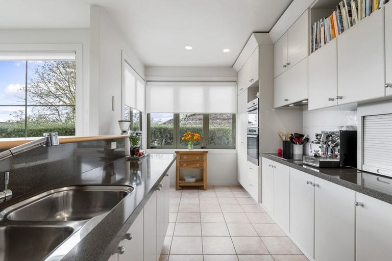 Photo of property in 8 Brown Street, Hauraki, Auckland, 0622