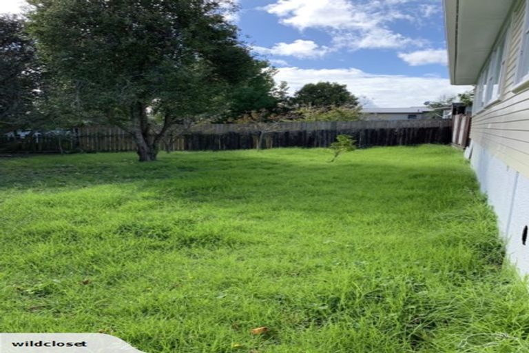 Photo of property in 94 Te Atatu Road, Te Atatu South, Auckland, 0610