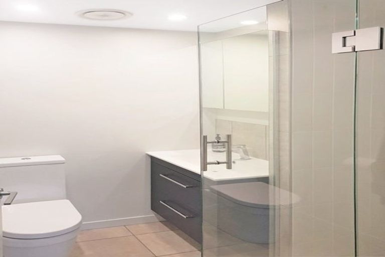 Photo of property in Vsp South, 702/166u Victoria Street, Te Aro, Wellington, 6011