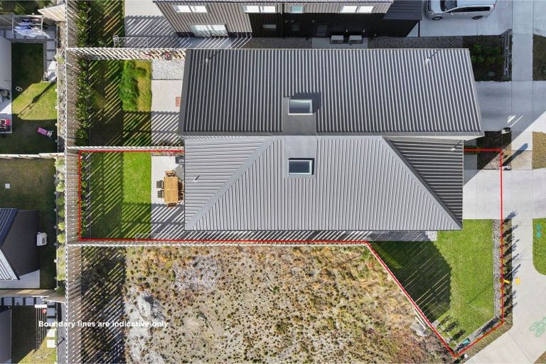 Photo of property in Northlake, 38 Glenavon Green, Wanaka, 9305