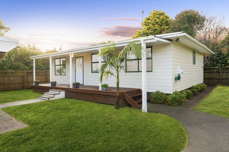 Photo of property in 52a Metcalfe Road, Ranui, Auckland, 0612