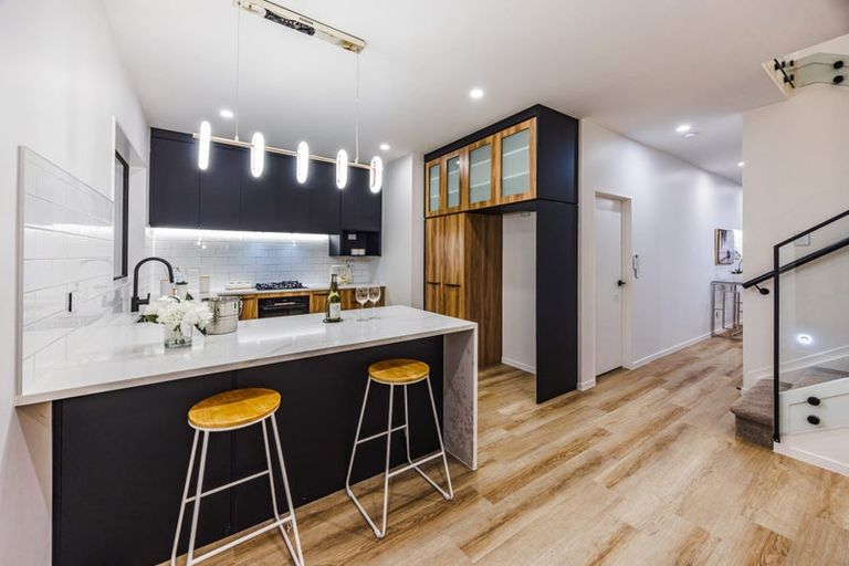 Photo of property in 1b Great South Road, Papatoetoe, Auckland, 2025