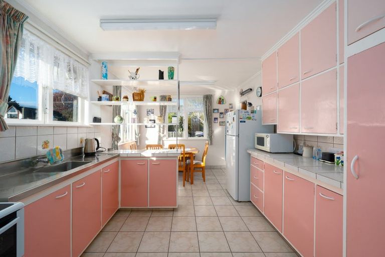 Photo of property in 57 Hudson Avenue, Ebdentown, Upper Hutt, 5018