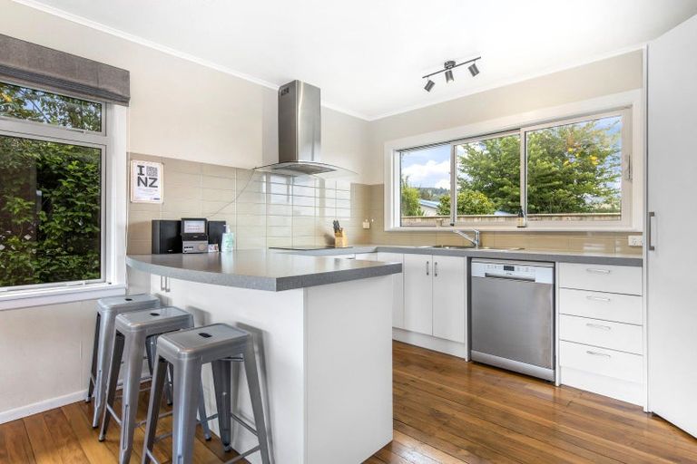 Photo of property in 9 Mckenzie Road, Owhata, Rotorua, 3010