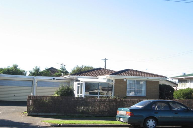 Photo of property in 2/159 Russell Road, Manurewa, Auckland, 2102