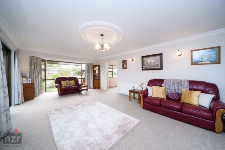 Photo of property in 21 Fiona Crescent, Feilding, 4702