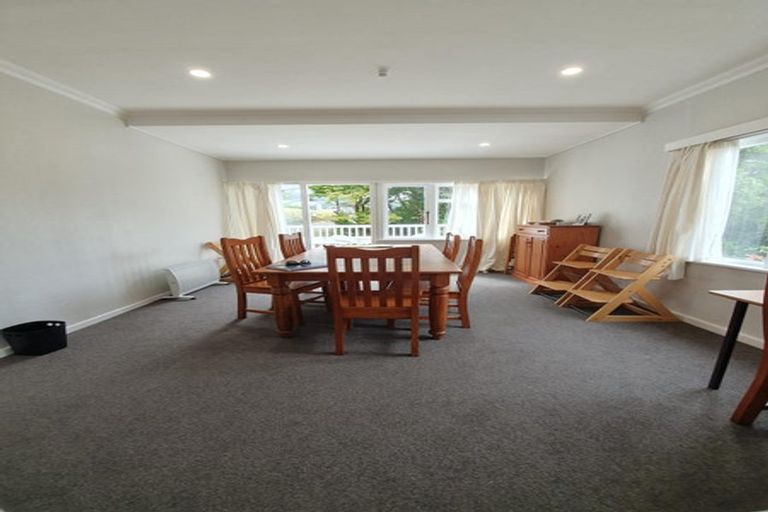 Photo of property in 12 Lytton Street, Wadestown, Wellington, 6012