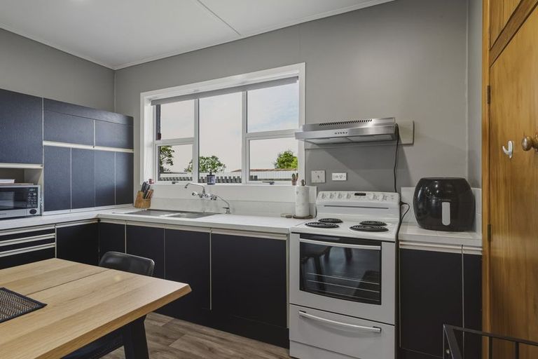 Photo of property in 23 Centennial Avenue, Milton, 9220