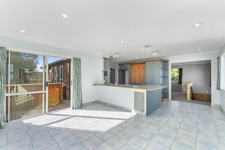Photo of property in 61 Hinekura Avenue, Taupo, 3330