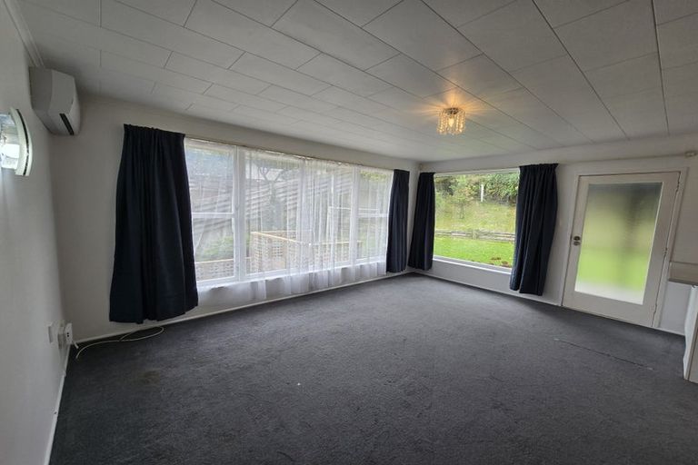 Photo of property in 51b Mana View Road, Paremata, Porirua, 5026