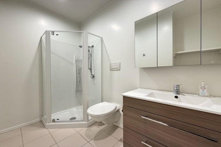 Photo of property in Mcfarlane Mews, 6/2 Mcfarlane Street, Mount Victoria, Wellington, 6011